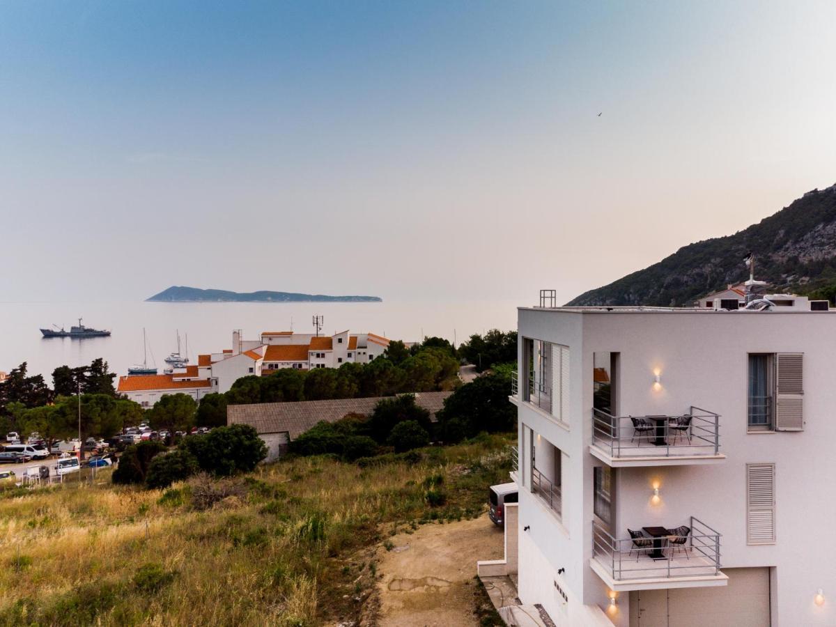 Seaside Elegance Suites Komiža Εξωτερικό φωτογραφία