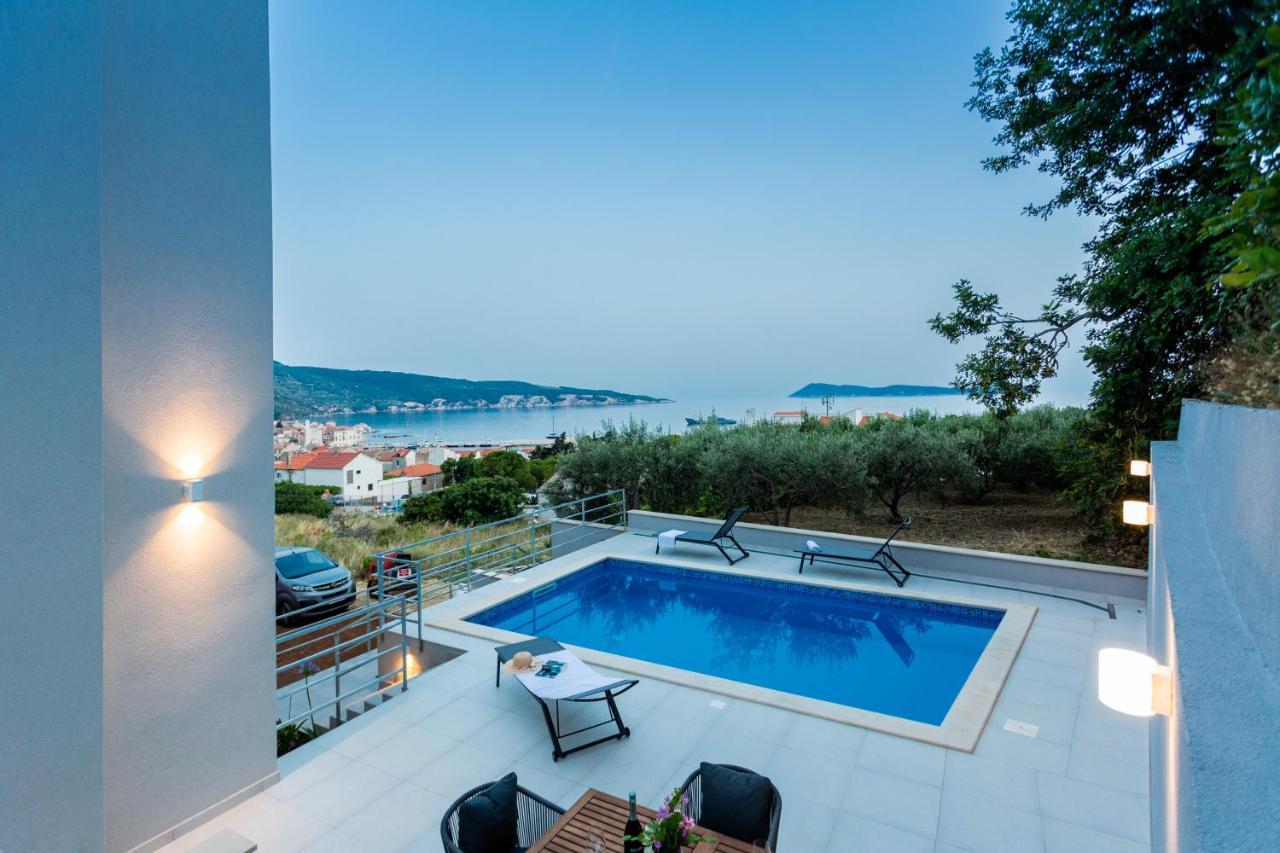 Seaside Elegance Suites Komiža Εξωτερικό φωτογραφία