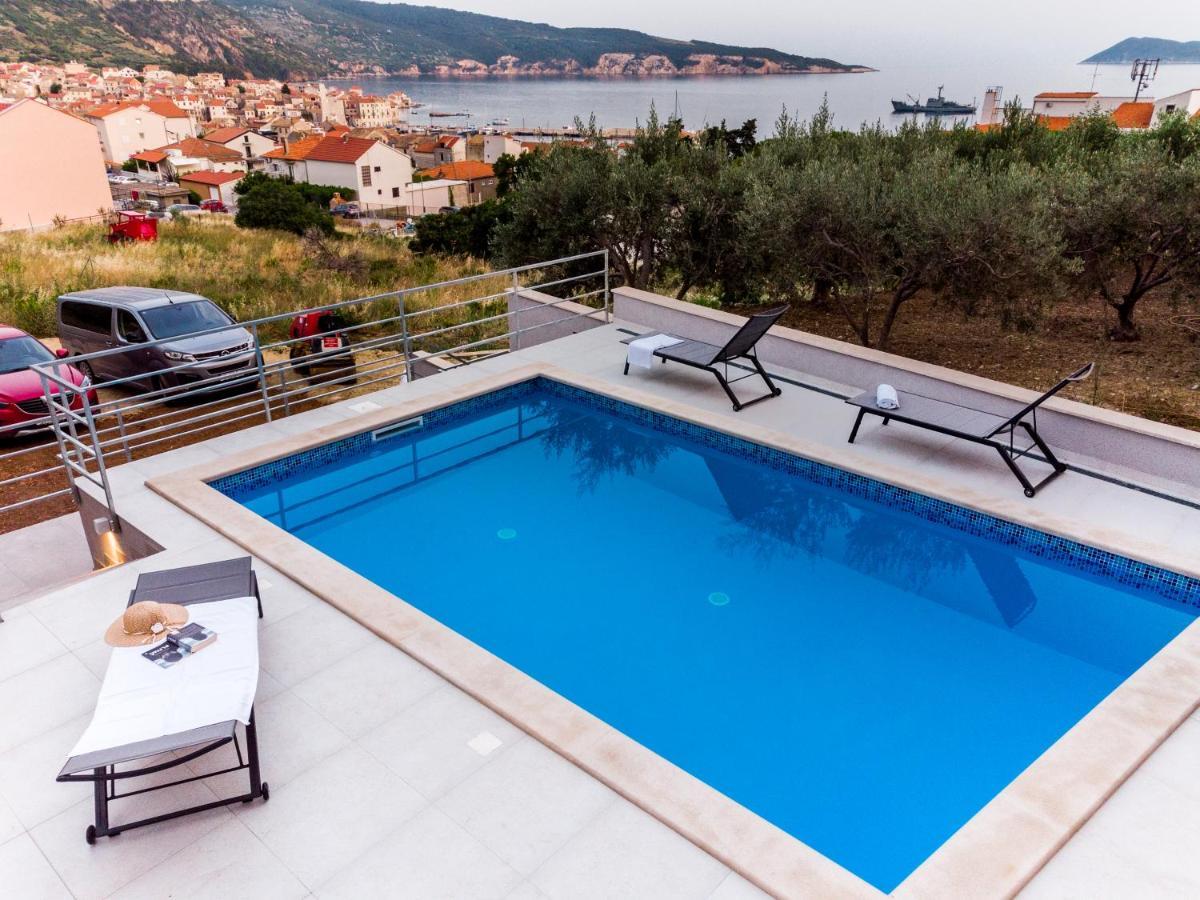 Seaside Elegance Suites Komiža Εξωτερικό φωτογραφία